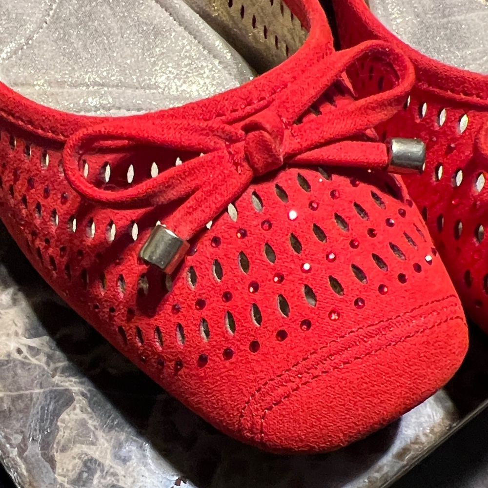 J.Renee -flat shoes sz 9.5 in red - Picture 13 of 13